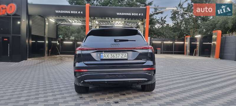 Позашляховик / Кросовер Audi Q4 e-tron 2024 в Харкові