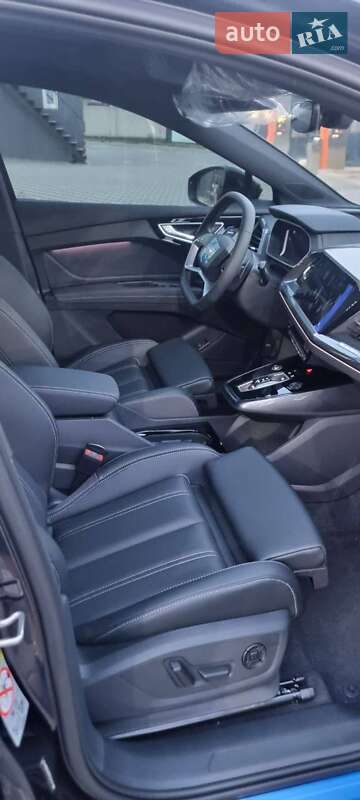 Позашляховик / Кросовер Audi Q4 e-tron 2024 в Харкові