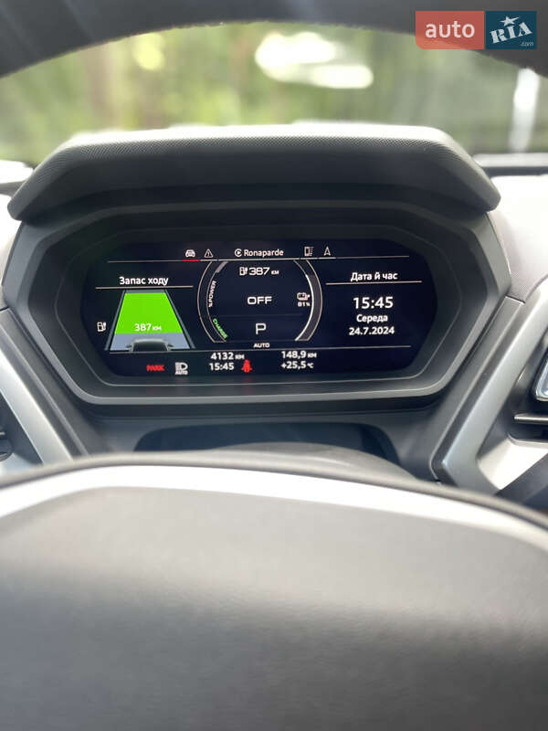 Позашляховик / Кросовер Audi Q4 e-tron 2023 в Львові