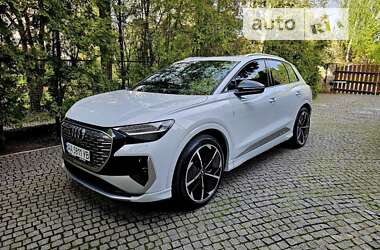 Позашляховик / Кросовер Audi Q4 e-tron 2023 в Києві