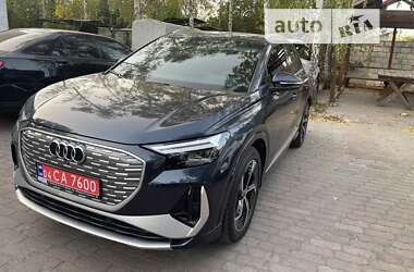 Позашляховик / Кросовер Audi Q4 e-tron 2022 в Дніпрі