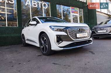 Позашляховик / Кросовер Audi Q4 e-tron 2024 в Києві