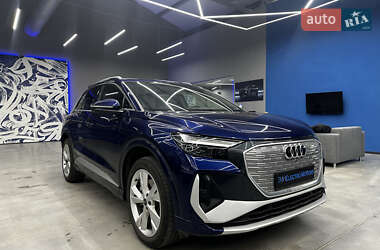 Внедорожник / Кроссовер Audi Q4 e-tron 2023 в Якушинцах