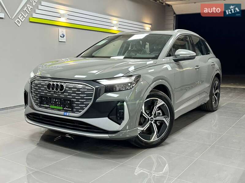 Позашляховик / Кросовер Audi Q4 e-tron 2024 в Вінниці