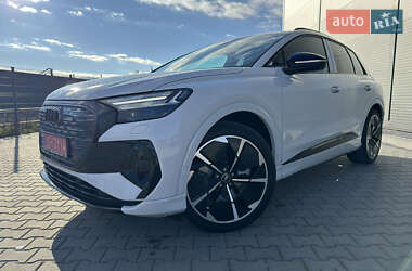 Внедорожник / Кроссовер Audi Q4 e-tron 2025 в 