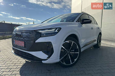 Внедорожник / Кроссовер Audi Q4 e-tron 2025 в 
