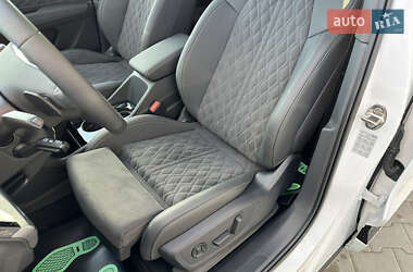 Внедорожник / Кроссовер Audi Q4 e-tron 2025 в 