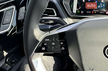 Внедорожник / Кроссовер Audi Q4 e-tron 2025 в 