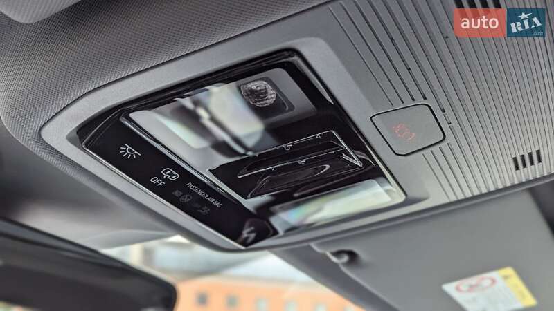 Позашляховик / Кросовер Audi Q4 e-tron 2025 в Києві