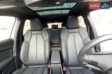 Внедорожник / Кроссовер Audi Q4 e-tron 2023 в 