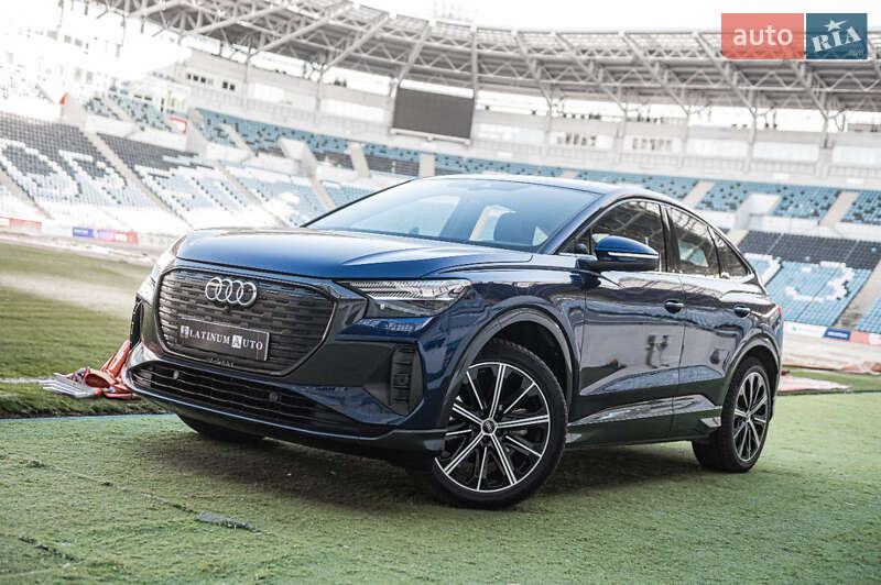 Внедорожник / Кроссовер Audi Q4 e-tron 2021 в Одессе