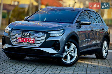 Внедорожник / Кроссовер Audi Q4 e-tron 2023 в 