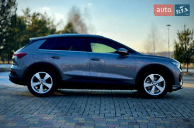 Внедорожник / Кроссовер Audi Q4 e-tron 2023 в 