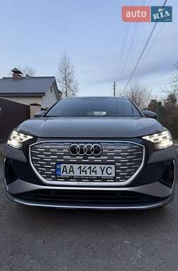 Внедорожник / Кроссовер Audi Q4 e-tron 2023 в Киеве