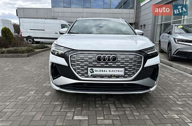 Позашляховик / Кросовер Audi Q4 e-tron 2023 в Львові