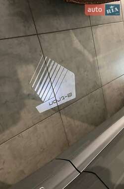 Внедорожник / Кроссовер Audi Q4 e-tron 2025 в 