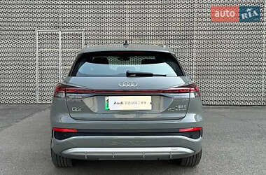 Внедорожник / Кроссовер Audi Q4 e-tron 2023 в 