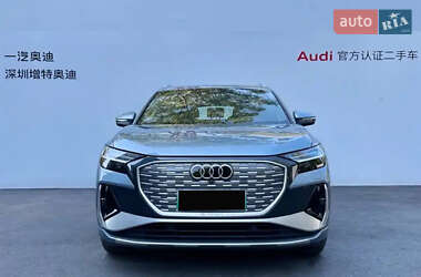 Внедорожник / Кроссовер Audi Q4 e-tron 2023 в 