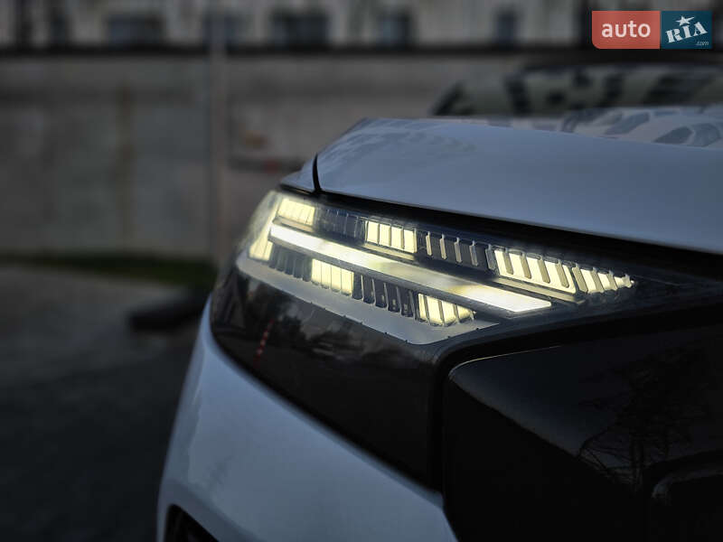 Внедорожник / Кроссовер Audi Q4 e-tron 2023 в Львове