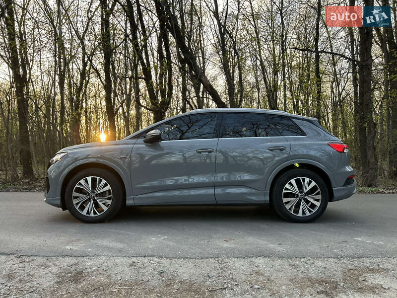 Внедорожник / Кроссовер Audi Q4 e-tron 2023 в Белой Церкви