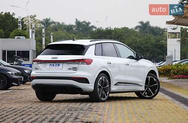 Внедорожник / Кроссовер Audi Q4 e-tron 2025 в 