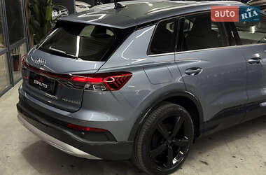 Внедорожник / Кроссовер Audi Q4 e-tron 2024 в 