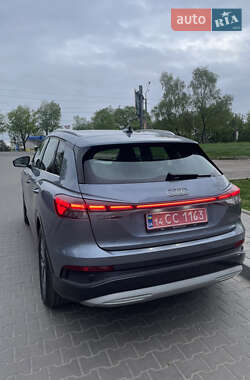 Внедорожник / Кроссовер Audi Q4 e-tron 2021 в 