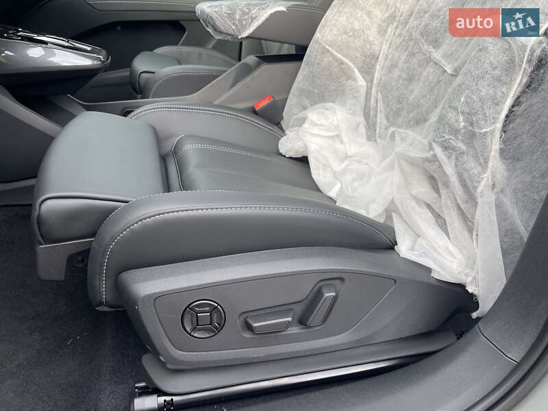 Позашляховик / Кросовер Audi Q4 e-tron 2025 в Харкові