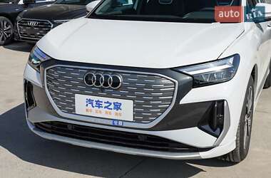 Внедорожник / Кроссовер Audi Q4 e-tron 2025 в 