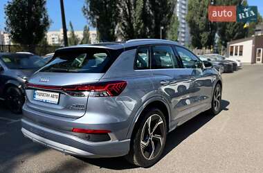 Внедорожник / Кроссовер Audi Q4 e-tron 2025 в 