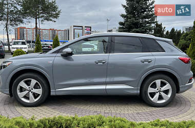Внедорожник / Кроссовер Audi Q4 e-tron 2023 в 