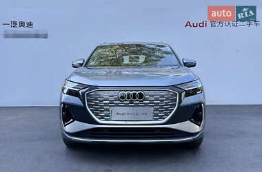 Внедорожник / Кроссовер Audi Q4 e-tron 2023 в 