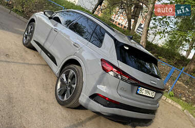 Внедорожник / Кроссовер Audi Q4 e-tron 2023 в 
