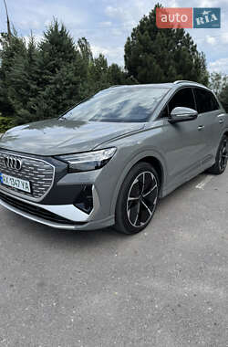 Позашляховик / Кросовер Audi Q4 e-tron 2023 в Харкові