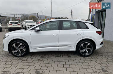 Позашляховик / Кросовер Audi Q4 e-tron 2023 в 