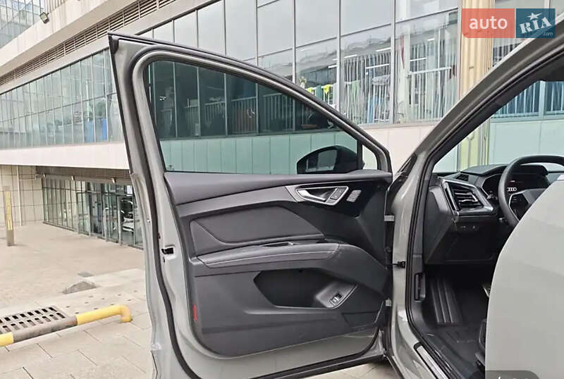 Внедорожник / Кроссовер Audi Q4 e-tron 2023 в Львове фото 4 Внедорожник / Кроссовер Audi Q4 e-tron 2023 в Львове
