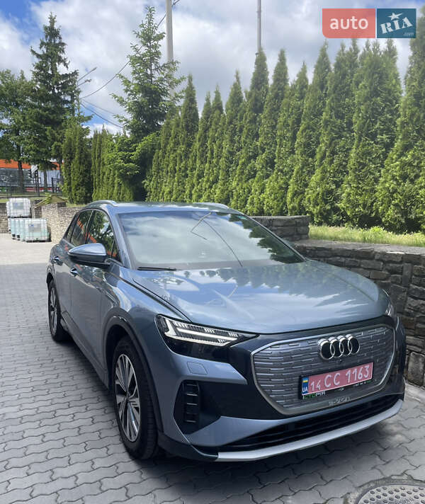 Внедорожник / Кроссовер Audi Q4 e-tron 2021 в 