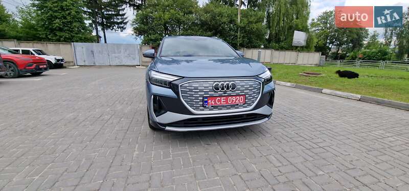 Внедорожник / Кроссовер Audi Q4 e-tron 2023 в Тернополе