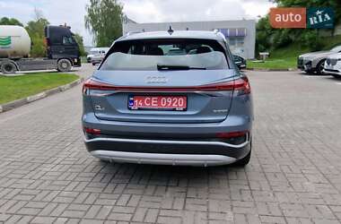 Позашляховик / Кросовер Audi Q4 e-tron 2023 в 