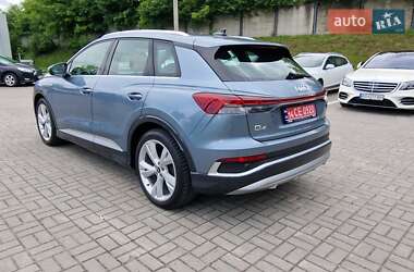 Позашляховик / Кросовер Audi Q4 e-tron 2023 в 
