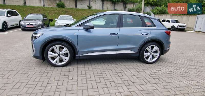 Внедорожник / Кроссовер Audi Q4 e-tron 2023 в Тернополе