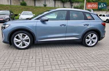 Позашляховик / Кросовер Audi Q4 e-tron 2023 в 