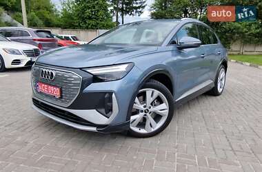 Позашляховик / Кросовер Audi Q4 e-tron 2023 в 