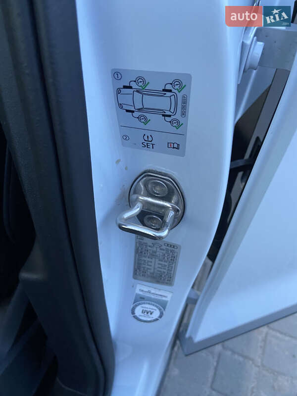 Позашляховик / Кросовер Audi Q4 e-tron 2021 в Іллінцях фото 15 Позашляховик / Кросовер Audi Q4 e-tron 2021 в Іллінцях