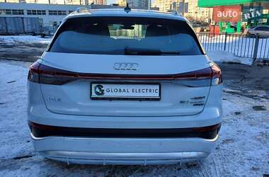 Внедорожник / Кроссовер Audi Q4 e-tron 2023 в 