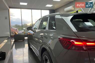 Внедорожник / Кроссовер Audi Q4 e-tron 2025 в 
