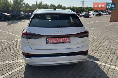 Внедорожник / Кроссовер Audi Q4 e-tron 2023 в 