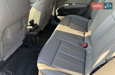Внедорожник / Кроссовер Audi Q4 e-tron 2023 в 