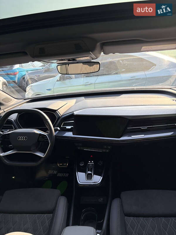 Позашляховик / Кросовер Audi Q4 e-tron 2024 в Києві
