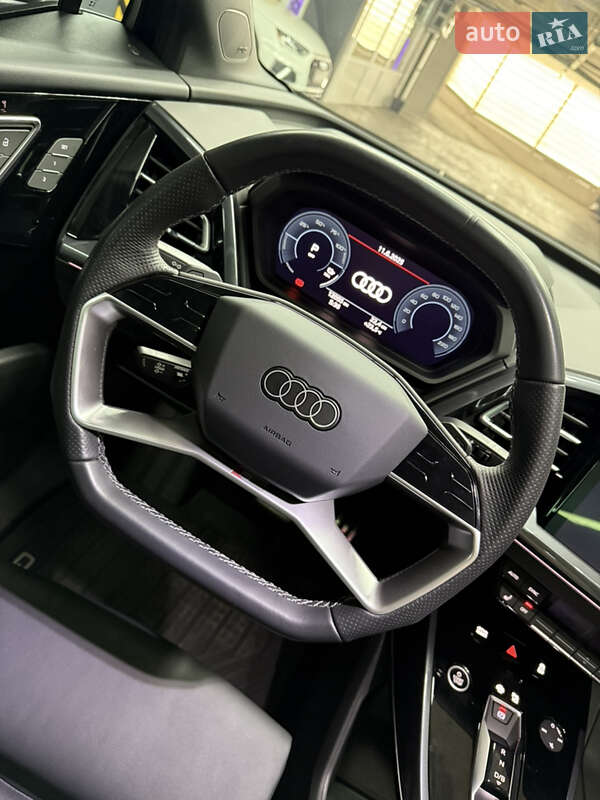 Позашляховик / Кросовер Audi Q4 e-tron 2023 в Одесі